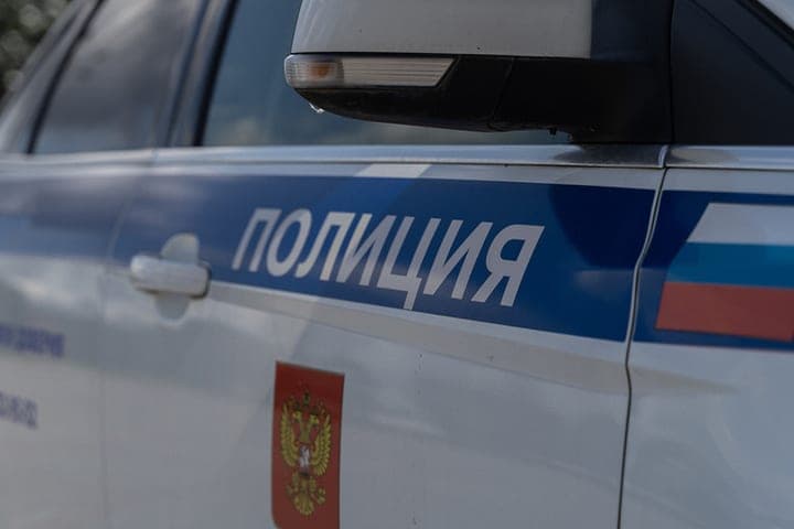 Женщина осталась без украшений после застолья в Тверской области