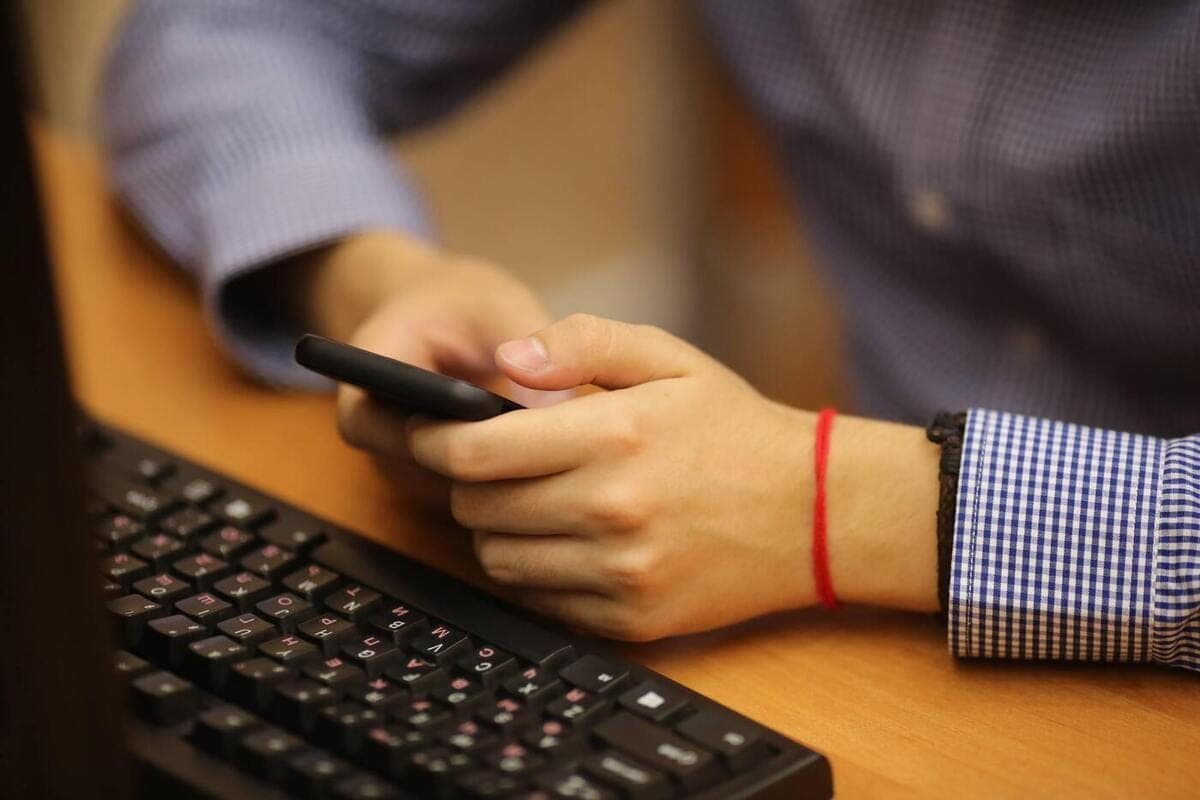 Специалисты предупредили волгоградцев об опасности открытых Wi-Fi сетей