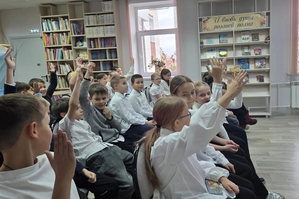 In the library Pichkov students made a journey through three eras