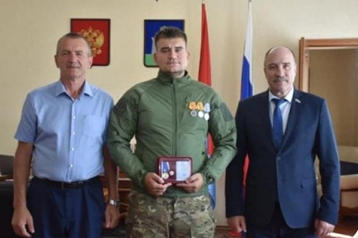 Livenets Ilya Okorokov wurde mit der Medaille „Für Selbstlosigkeit und Patriotismus ausgezeichnet