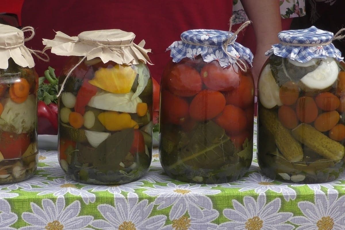 Volgograd residents told how to save food for the winter and not risk health n