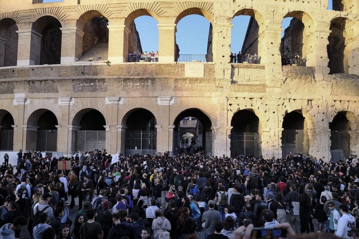Protesters tried to storm the Colosseum in Rome