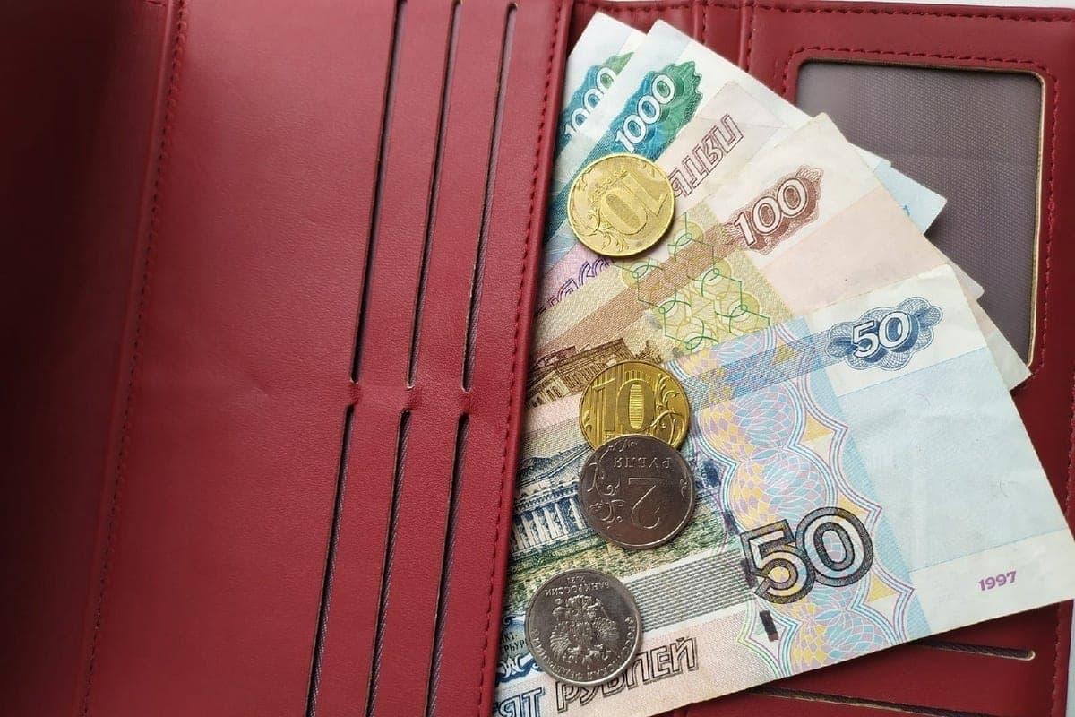 Vologda residents can exchange coins for banknotes as part of the “Coin Week”