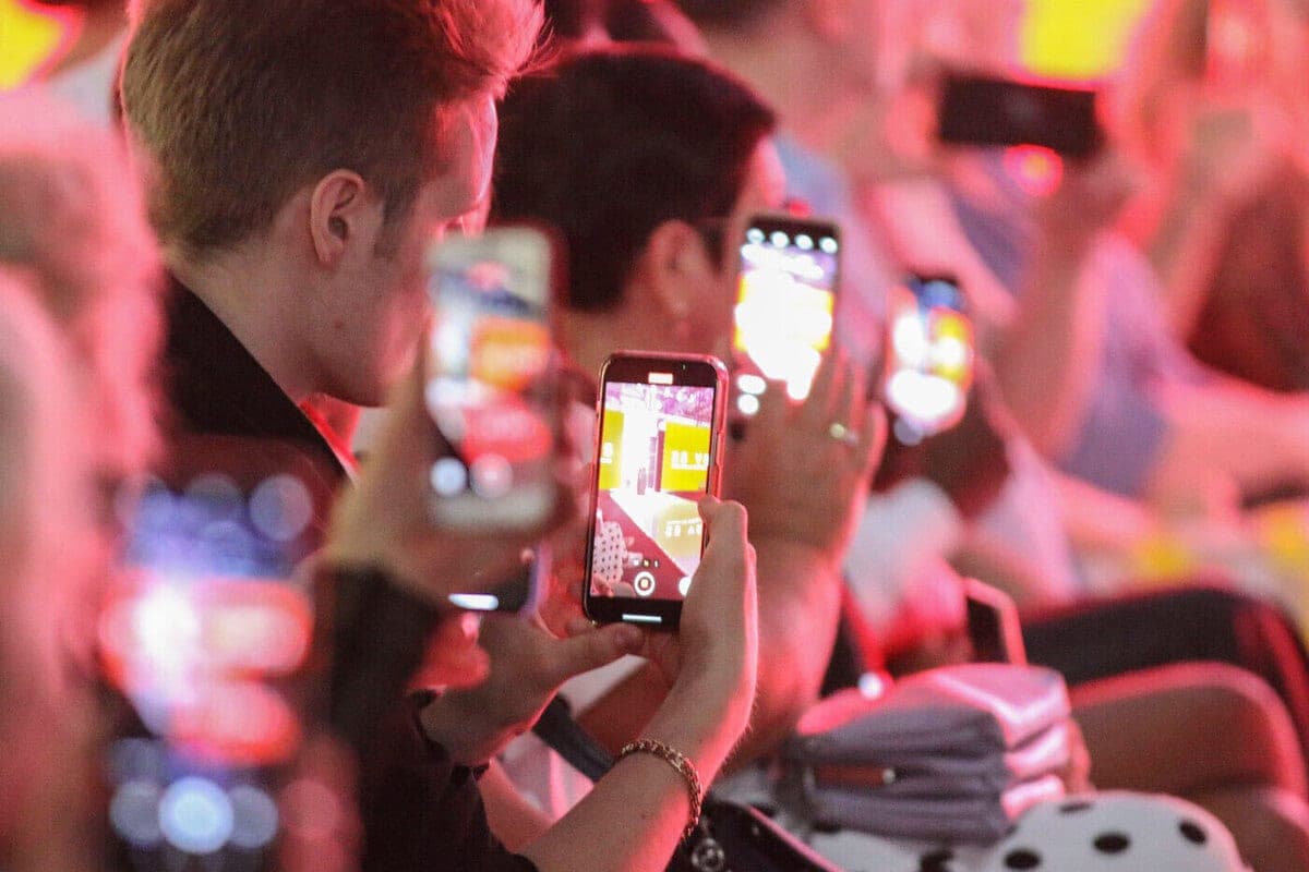 Pourquoi vous ne devriez pas stocker dans la mémoire du téléphone photos intimes et une copie du passeport
