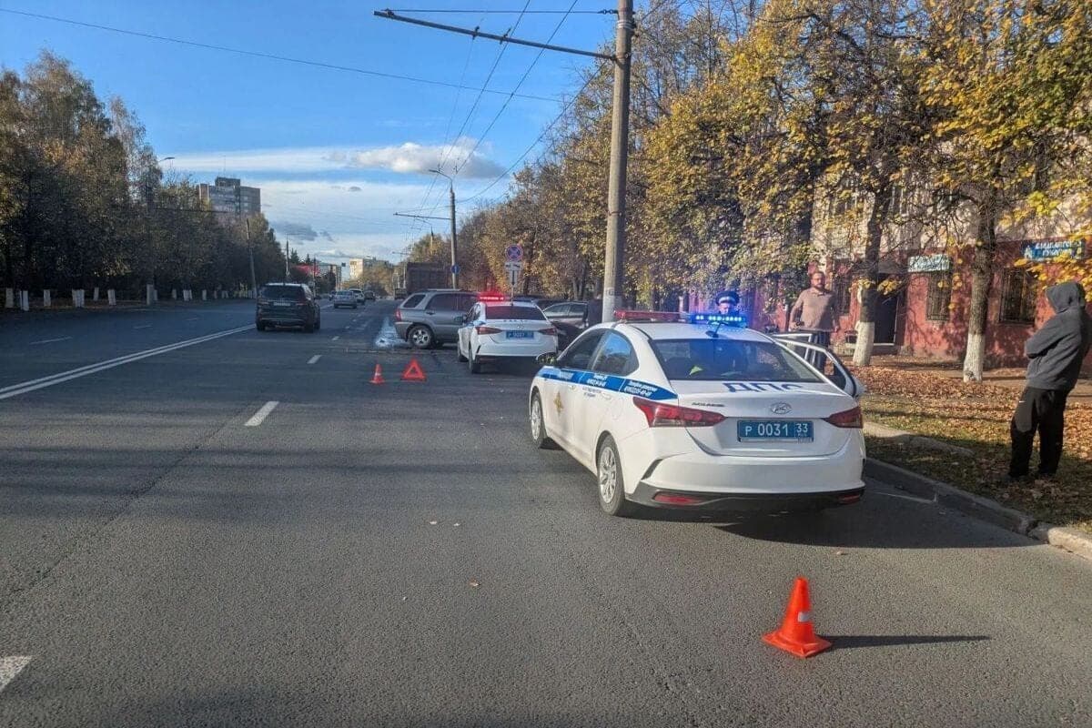 In Vladimir in “Kia” with a one-year-old child flew truck “Shahman”