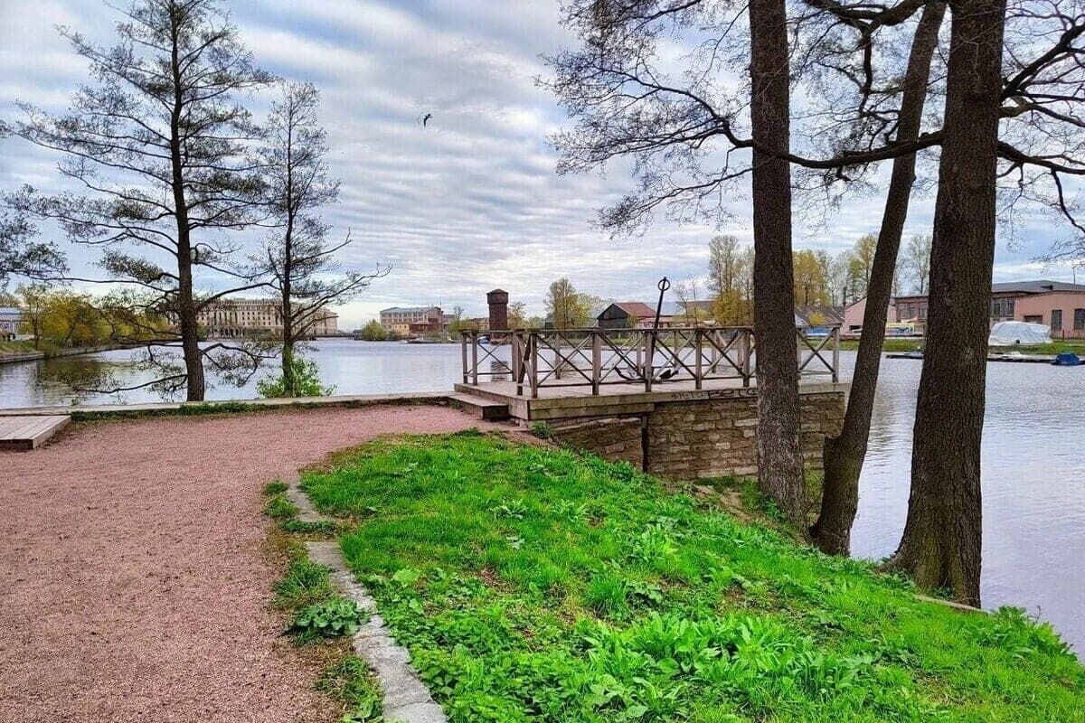 The court of St. Petersburg sent for review the dispute for 326 meters of Zhdanovka embankment