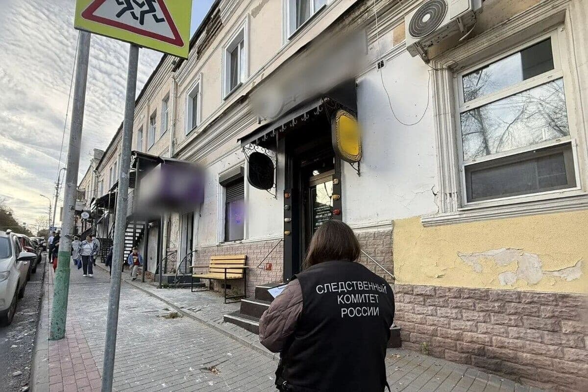 Penza investigators check information about the fall of fragments of the facade on the Moscow