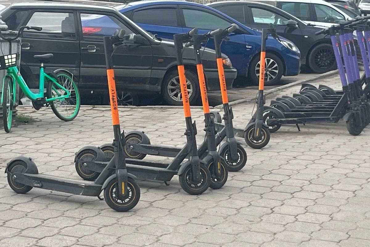Orlovets paiera plus de 67 mille roubles pour un accident sur un scooter électrique