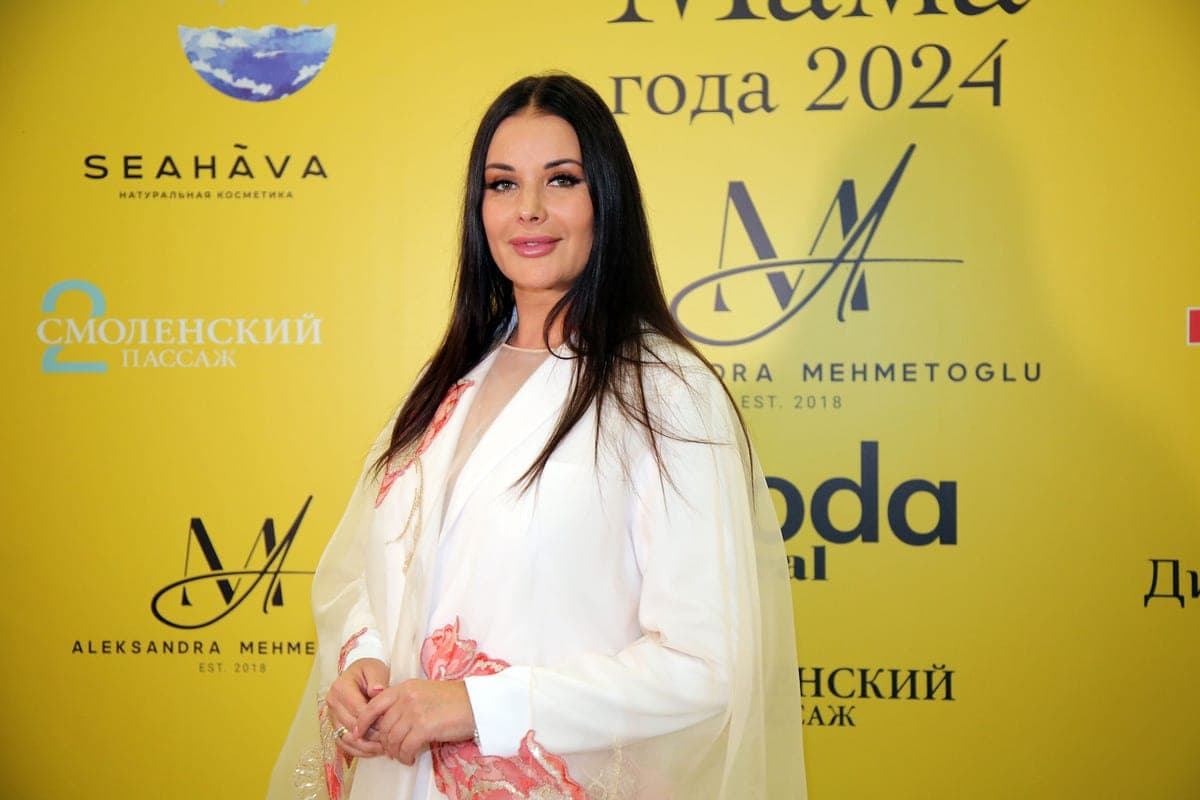 «Ваш союз невероятный»: Оксана Федорова наградила новую музу Киркорова