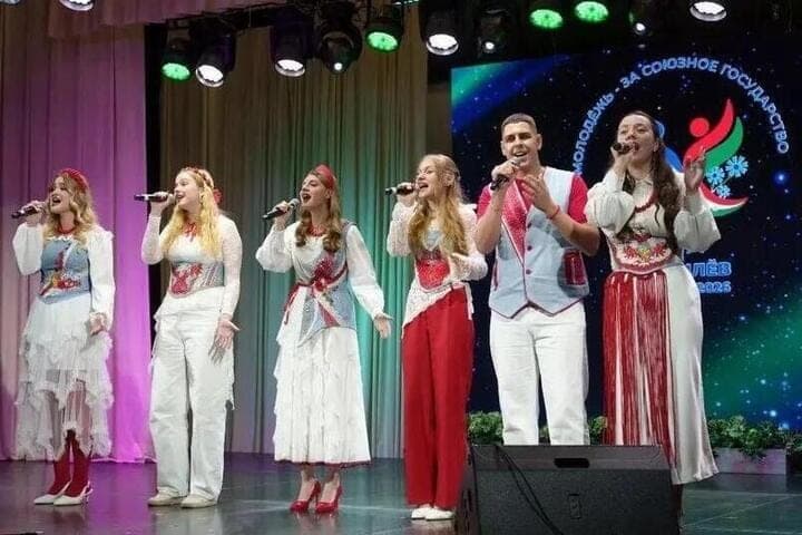 Bryansk ensemble “Modno-people” became a finalist of the international festival in Belarus