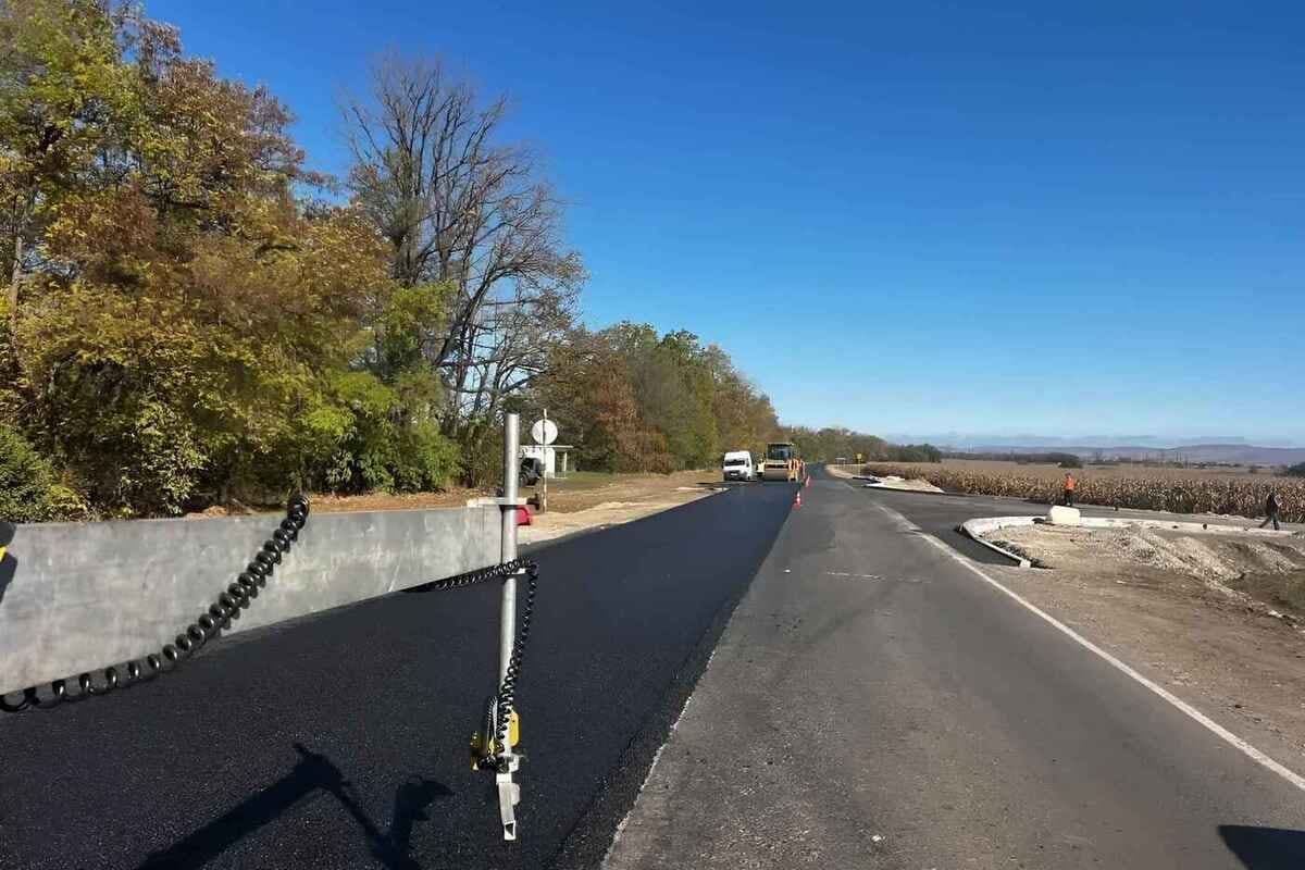 En el distrito de Otradnensky reparar 4,5 km de carretera en el proyecto nacional