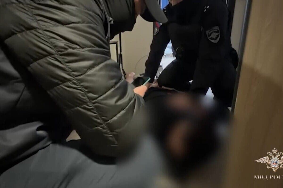 Дропперы в Петербурге накрутили для вербовщиков почти 100 млн рублей