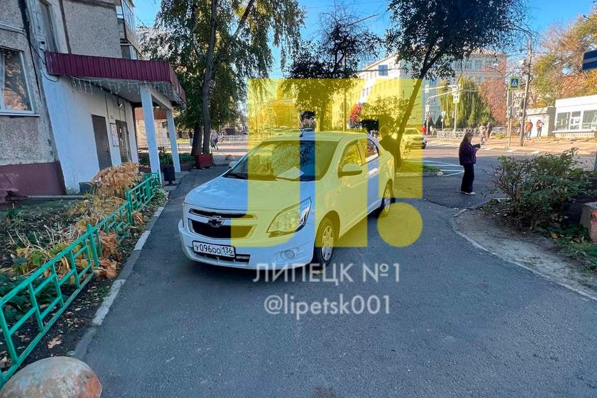 On Pervomayskaya Lipskan blocked the entrance to the courtyard