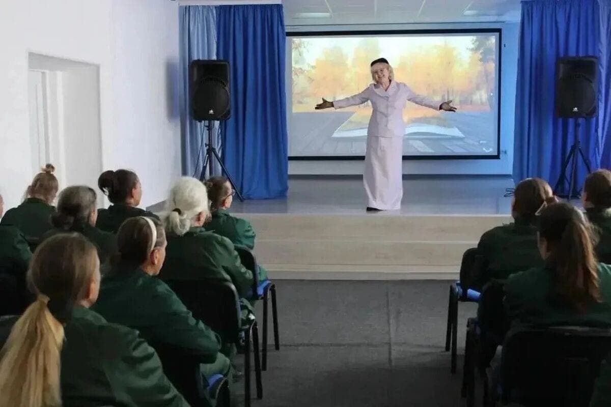 В запорожской колонии прошёл литературный вечер «Очей очарованье»