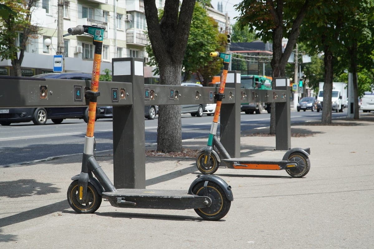 In Sevastopol, the mother again bought her son a powerful electric scooter after an accident with the victim