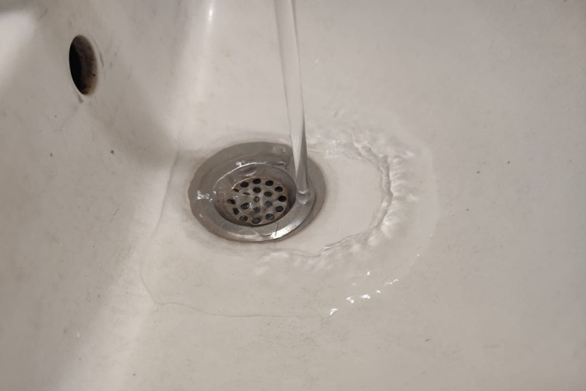 Les résidents de Gukovo et Zverevo ont appelé la date de connexion de l'eau