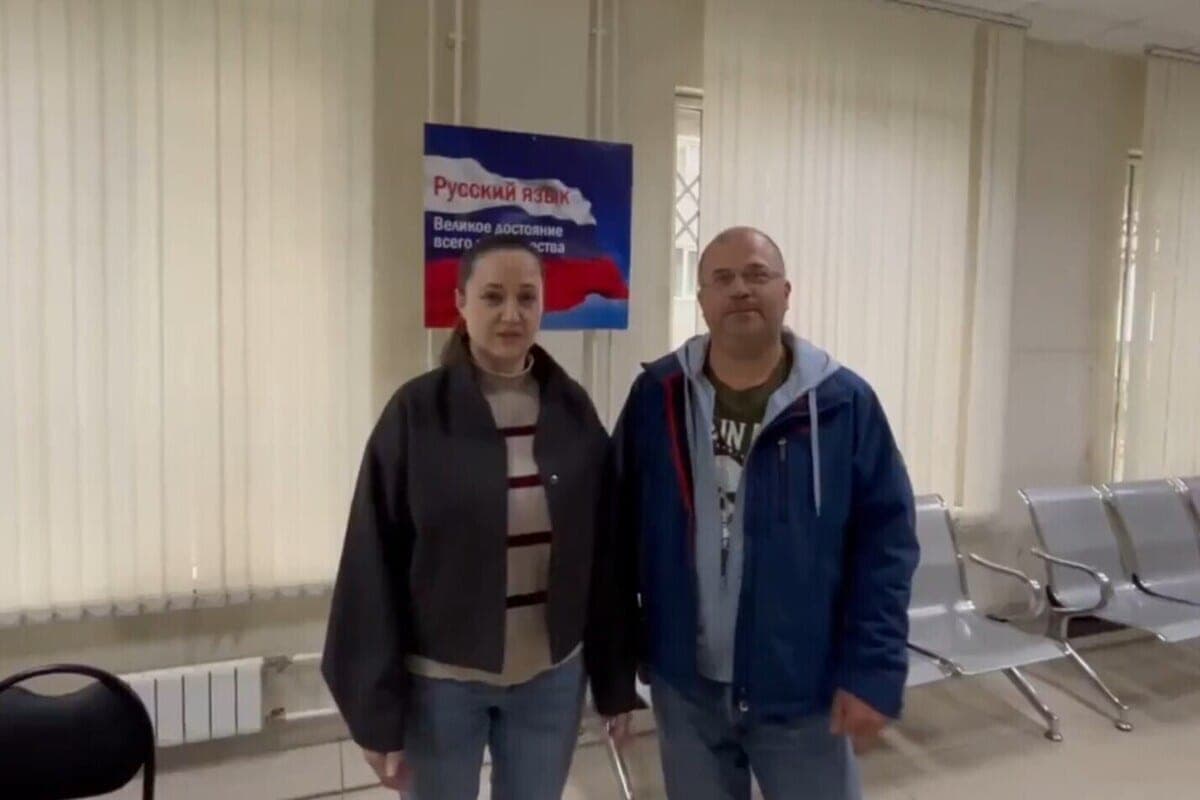 Spouses from Germany came to Novosibirsk for the status of immigrants