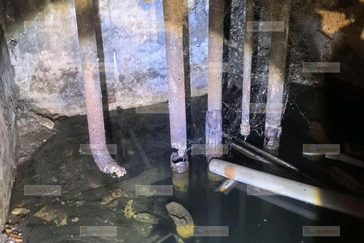 أنابيب روستي في كولبينو أدت إلى فيضانات رهيبة في المنزل على جادة لينين
