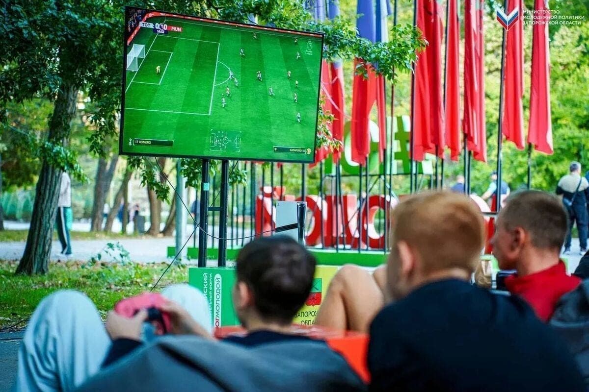 Young people played virtual football