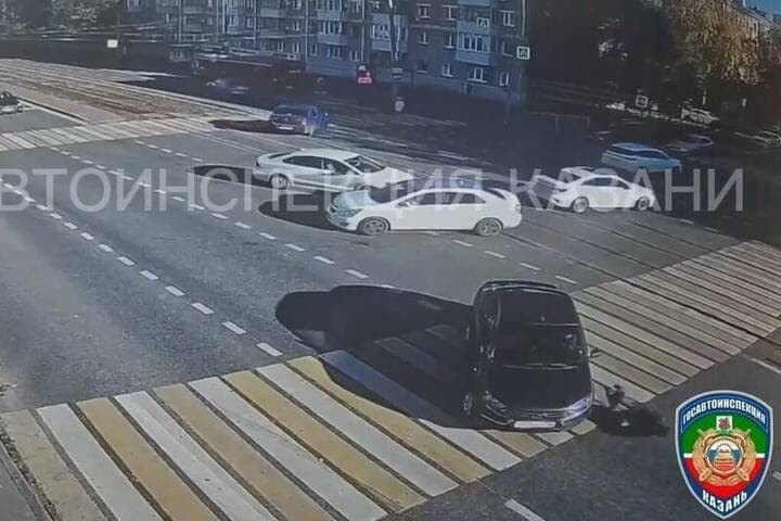 В Казани водитель легковушки сбил на женщину на пешеходном переходе