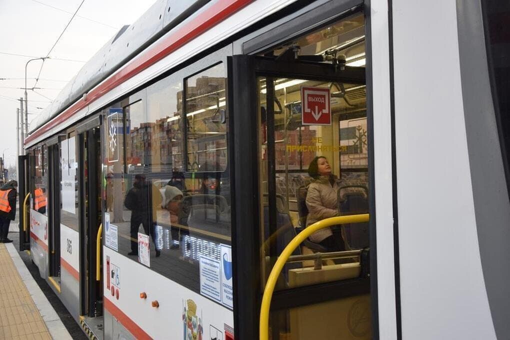 Trams stopped in the center of Krasnodar on October 21 at rush hour