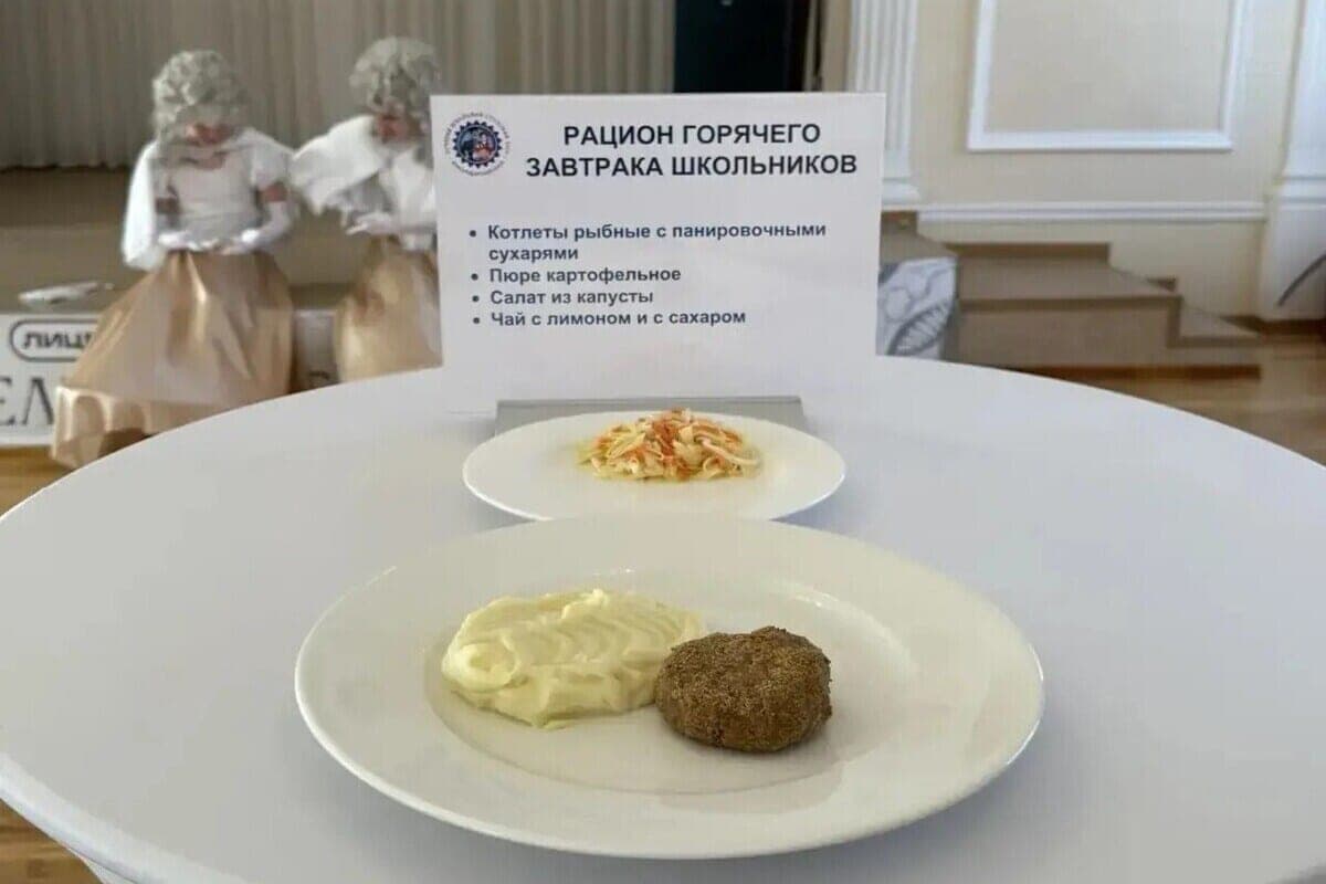 Школьный повар из Ленобласти обошла 52 соперников благодаря пюрешке