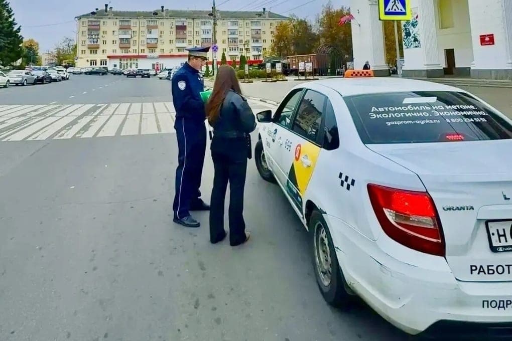 On the roads of the Orel region control taxis