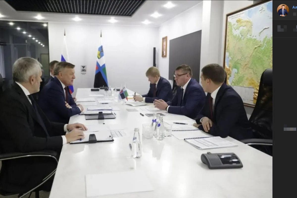 Шуваев и Густов обсудили развитие газовой инфраструктуры Белгородчины