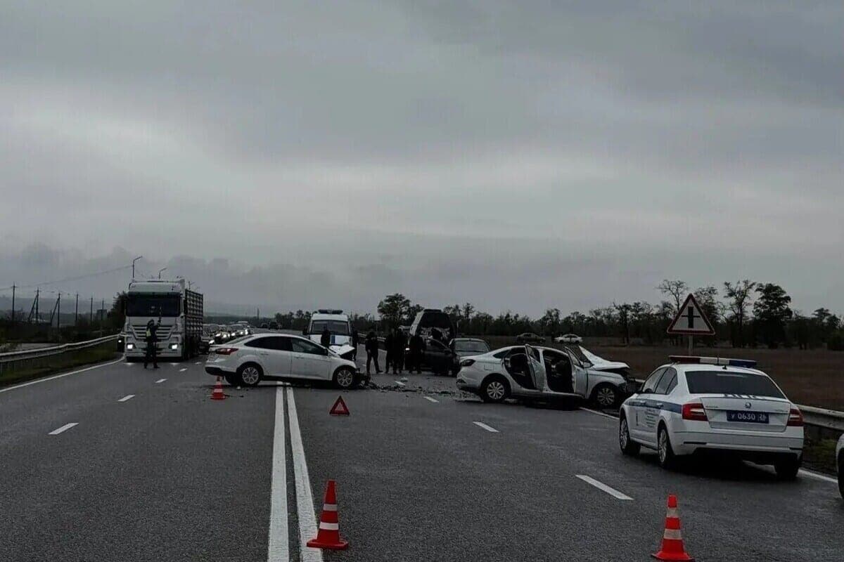 Один человек погиб и двое пострадали на трассе в Георгиевском округе Ставрополья