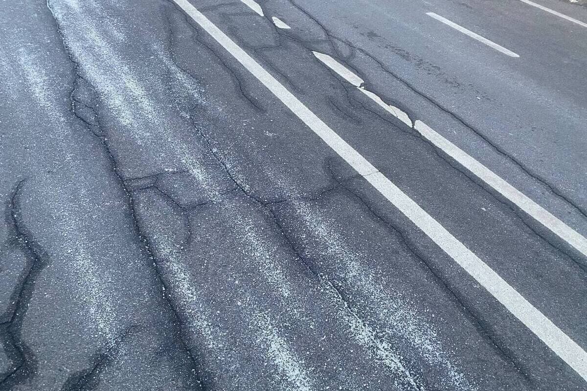 Slippery Kola Straßen half Murmanskavtodor eine Warnung zu erhalten