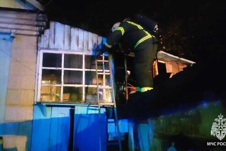 В Тульской области за сутки справились с тремя техногенными пожарами