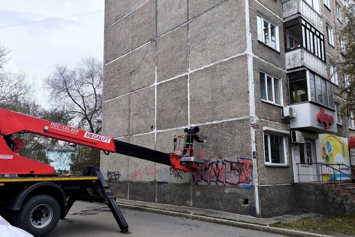 В Абакане создадут мурал в память о двух Героях России