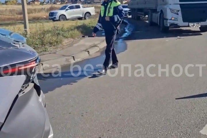 In an accident on Michurinskaya in Tambov, the SUV collided with a heavy truck