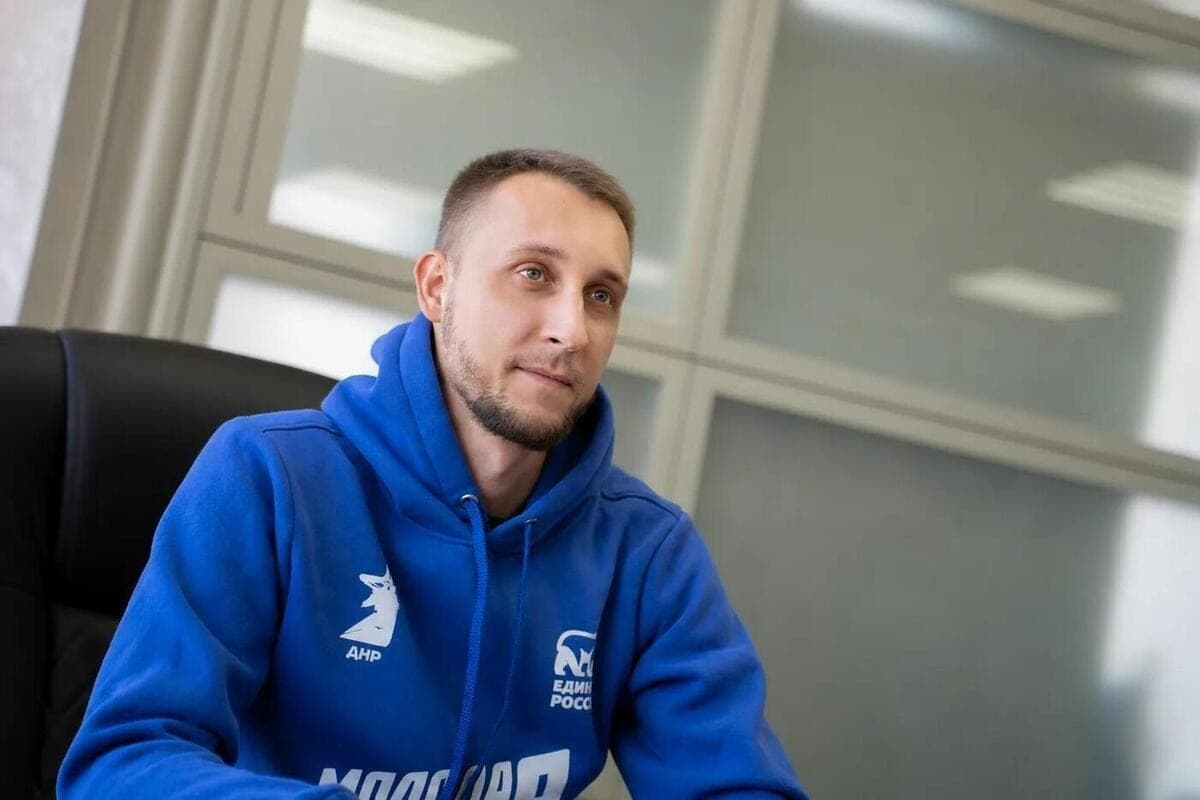 Vladislav Podkova headed the “Young Republic”
