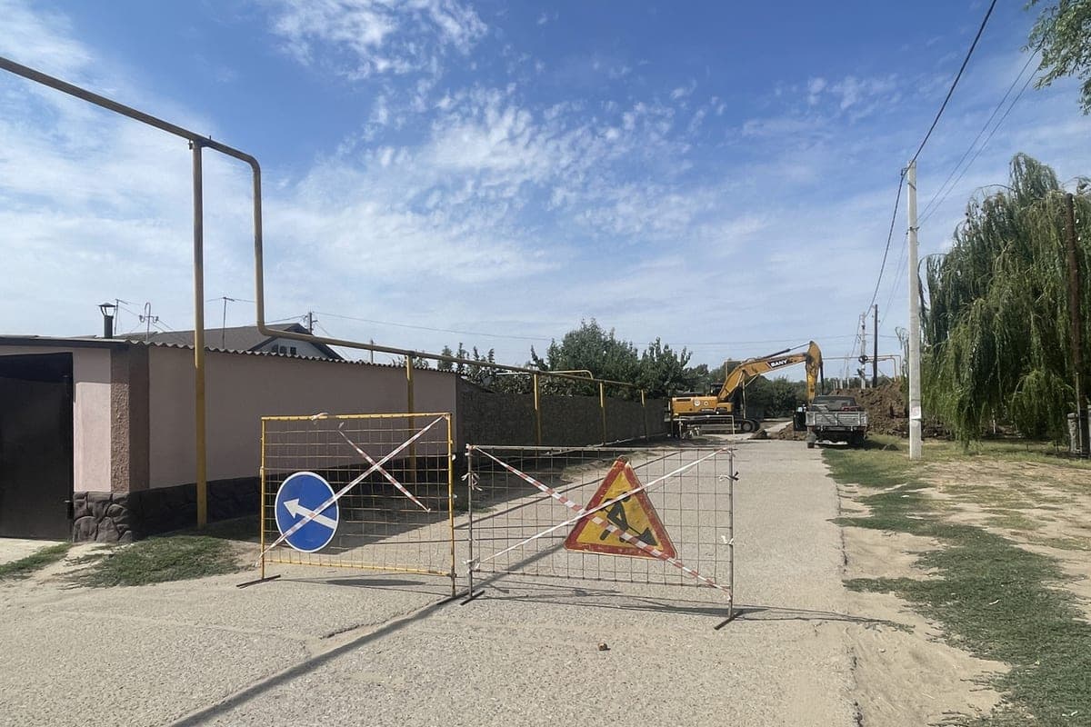 Cerca de Volgograd, el trabajo continúa en la construcción de una nueva tubería de agua