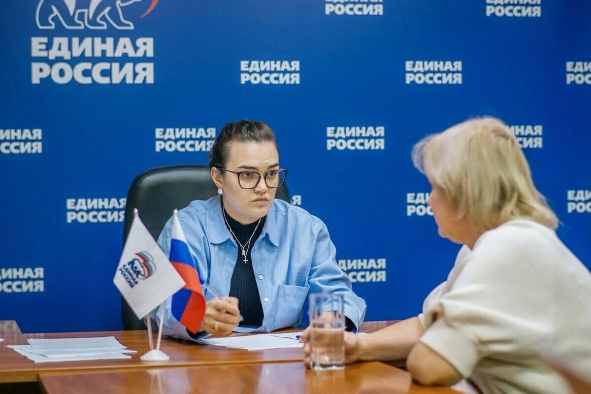 Депутат областной думы Диана Алумянц провела приём жителей Серпухова