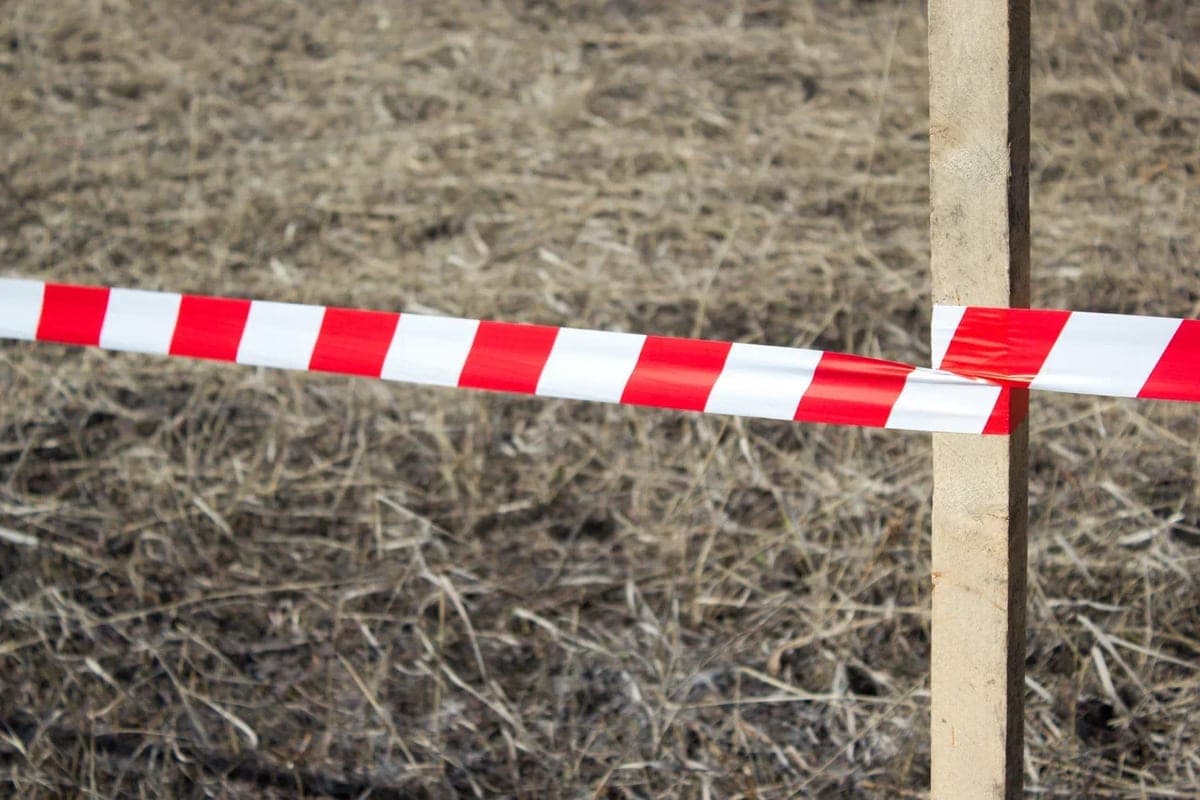 The driver damaged the barrier at Naryan-Mar airport and paid for repairs