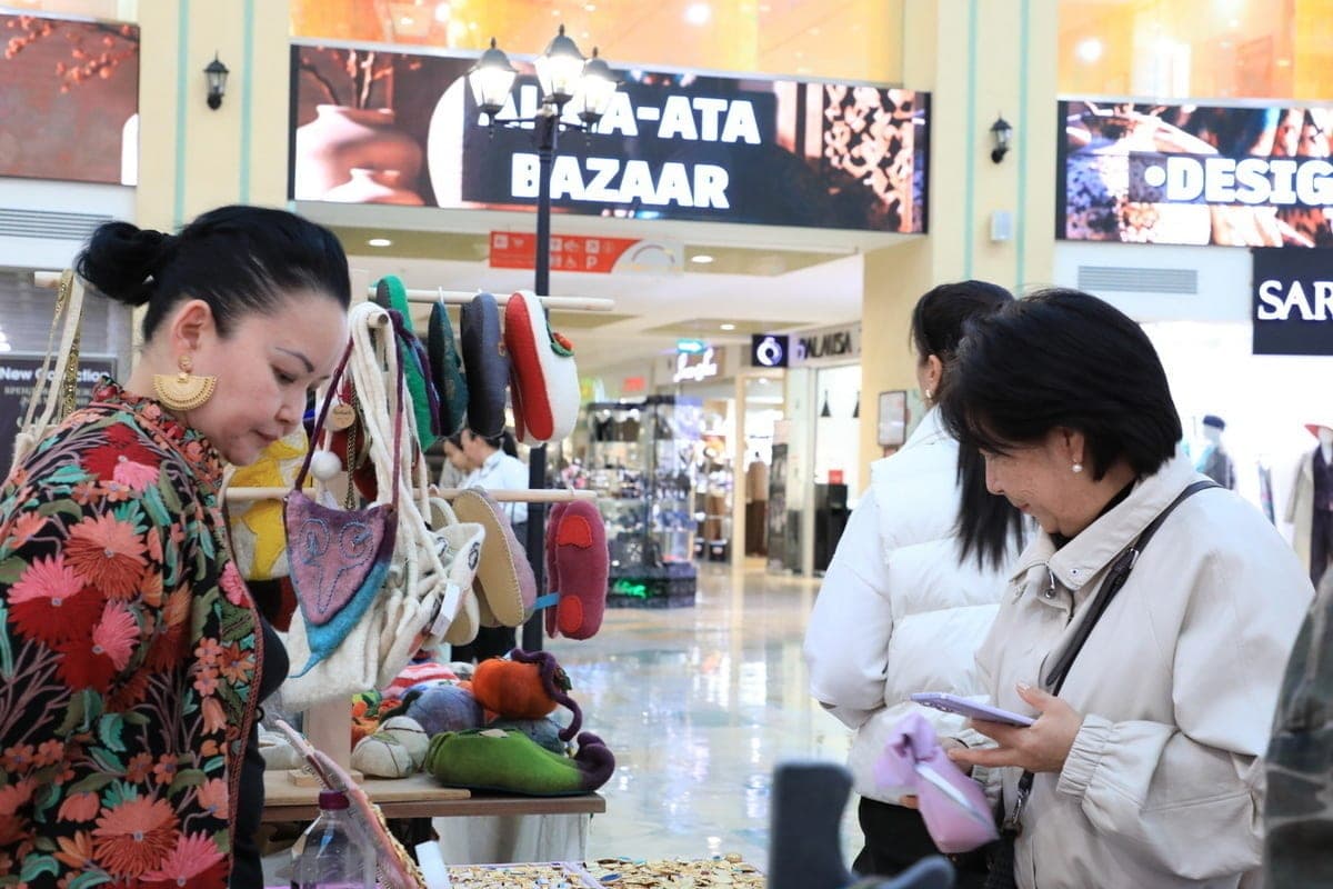 Fashion and craft show