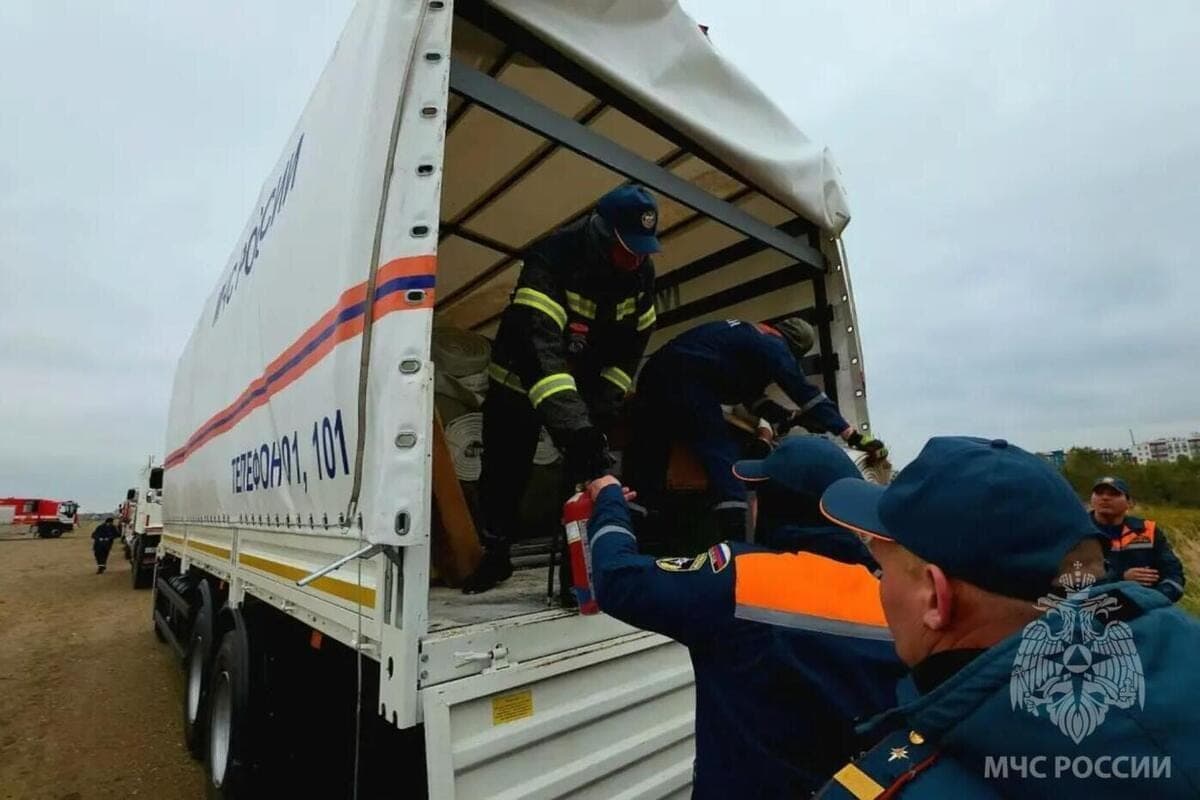 Large-scale exercises of rescuers took place on Suzdal street in Kaliningrad
