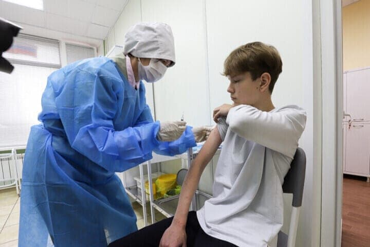 En el Lyceum Tula hubo una vacuna in situ contra la gripe