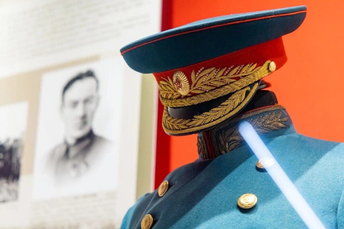 Более 250 экспонатов о партизанах привезли на новую выставку в Тулу из Беларуси