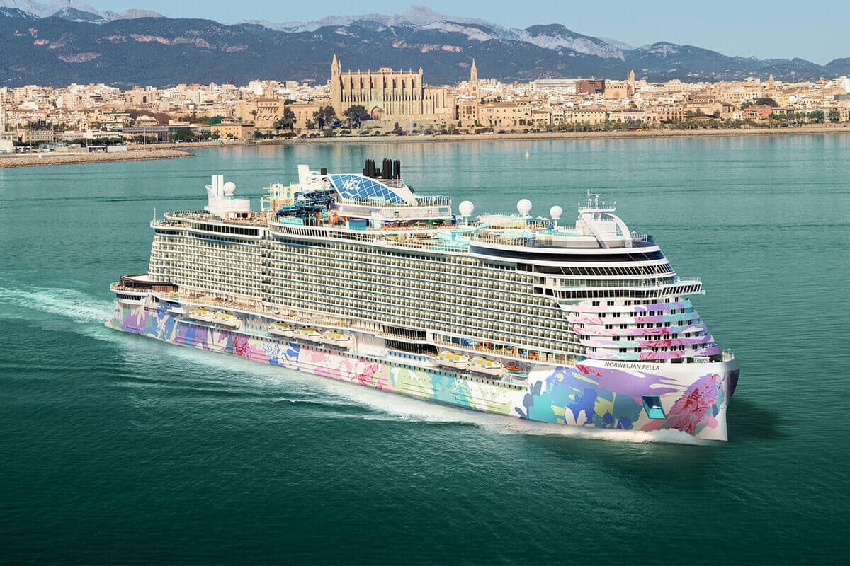NCL opens Norwegian Bella reservation