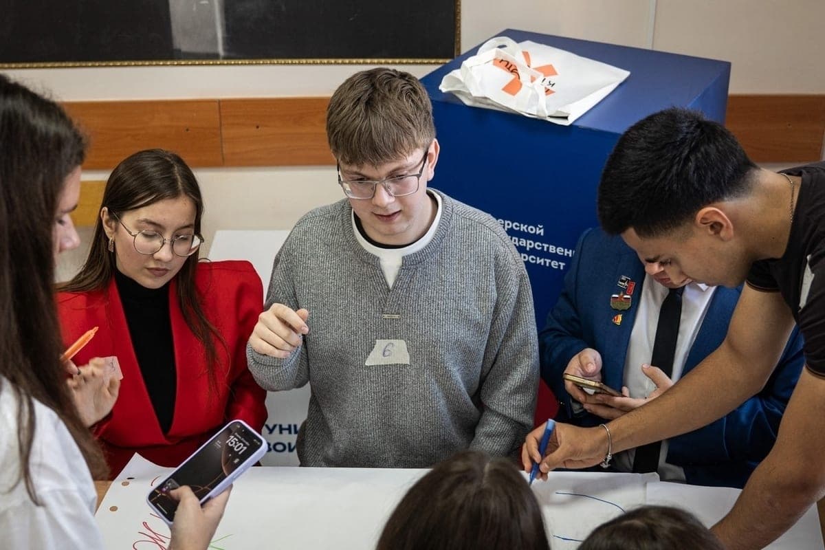 “Public of the year” became a student from Olenino