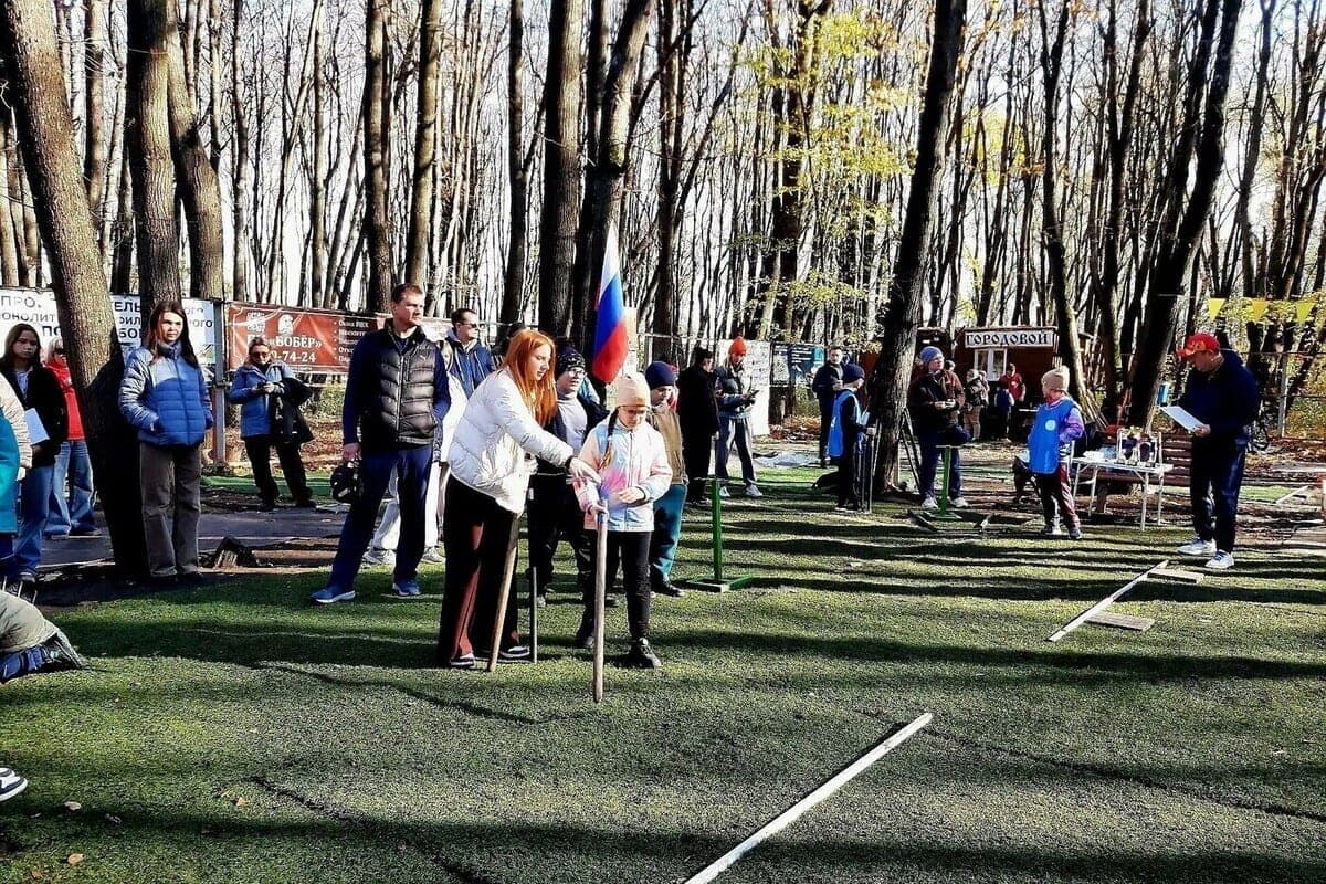 В рязанском Лесопарке прошли соревнования по городошному спорту