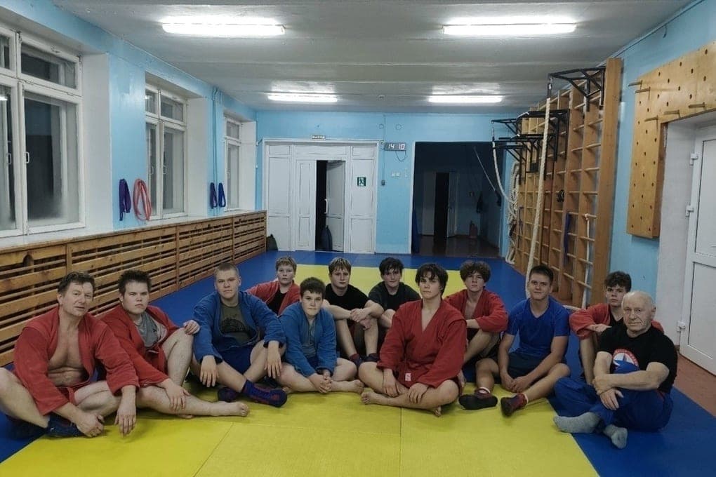 In der Föderation von Judo und Sambo Koryazhma führte eine ältere Gruppe von Minderjährigen ein Gespräch
