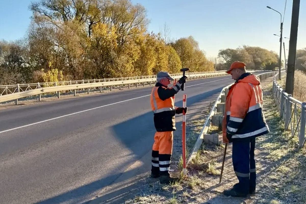 By the beginning of winter on Novgorod roads will increase safety