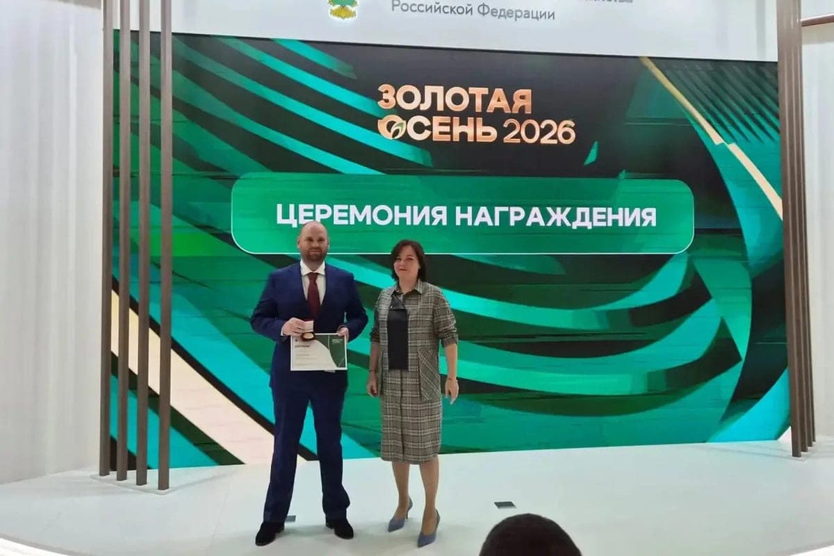 A farmer from the Yelets district received gold “Golden autumn” for the automation of growing raspberries