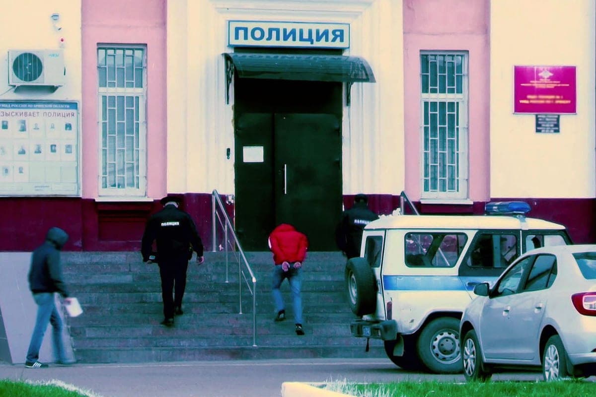 Орловские полицейские задержали 13 человек из списка федерального розыска