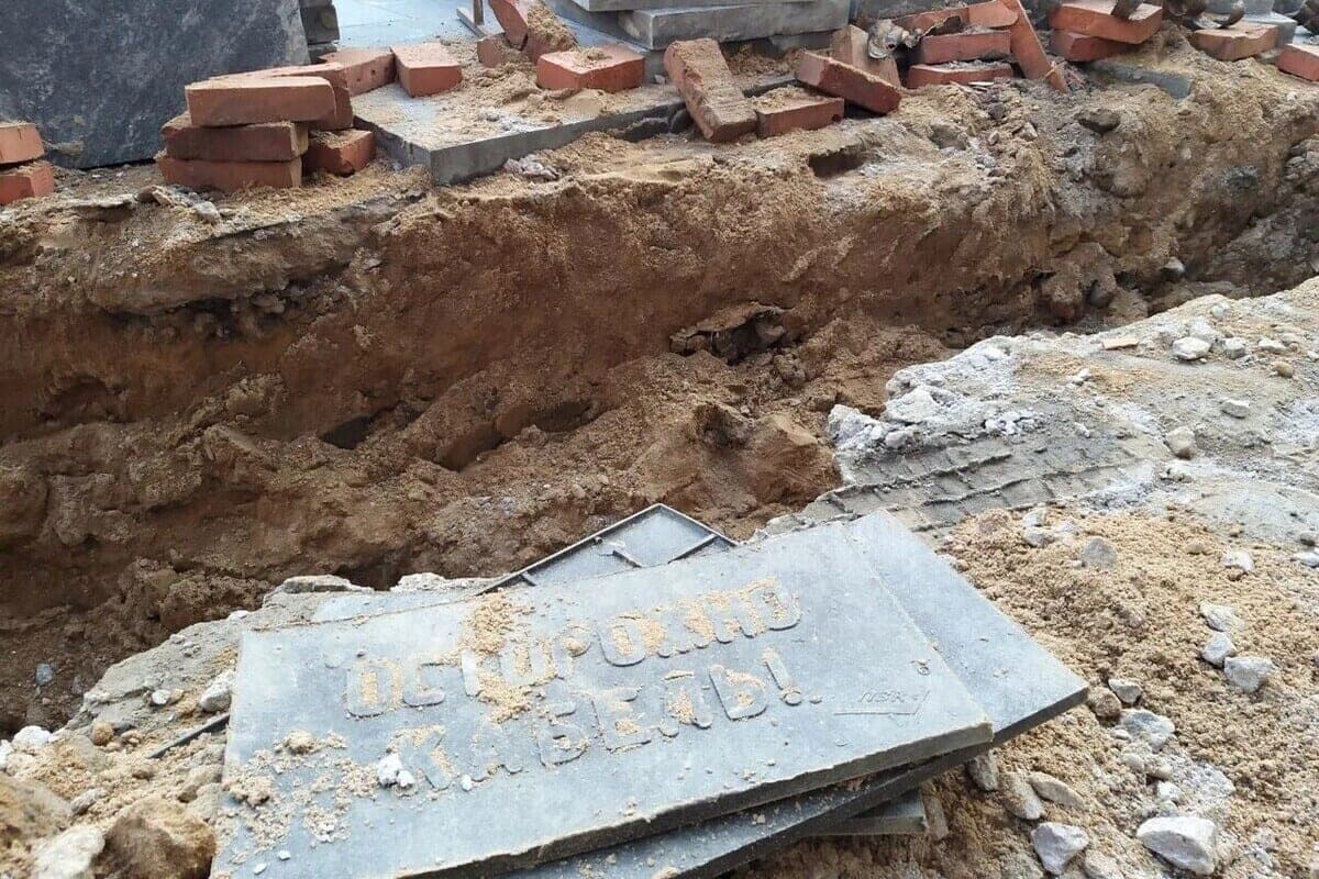 In Severomorsk updated the sports ground and repaired sidewalks