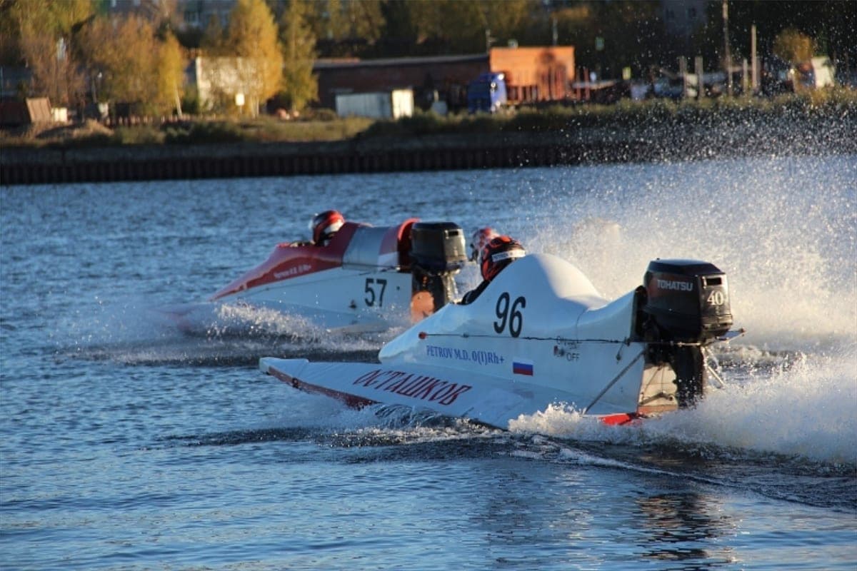 Kostroma rider collected medals of three water race tournaments